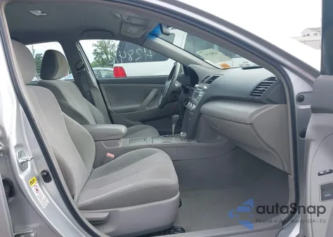 2011 Toyota Camry Le from USA, damaged, VIN 4T1BF3EK0BU741968